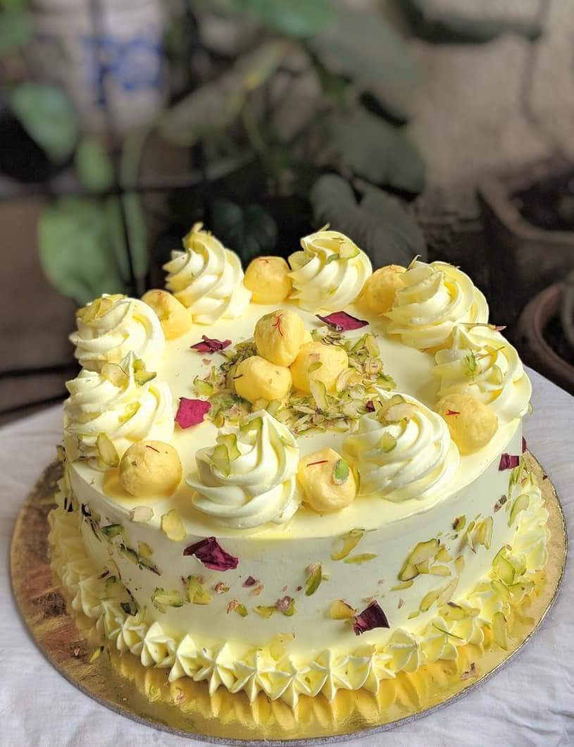 send flower Anand Parbat DelhiRasmalai Cake